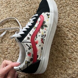 Stranger things vans old school custom sneakers limited edition